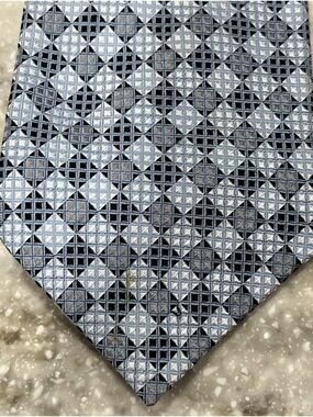Blue Geometric Pattern Men's Tie